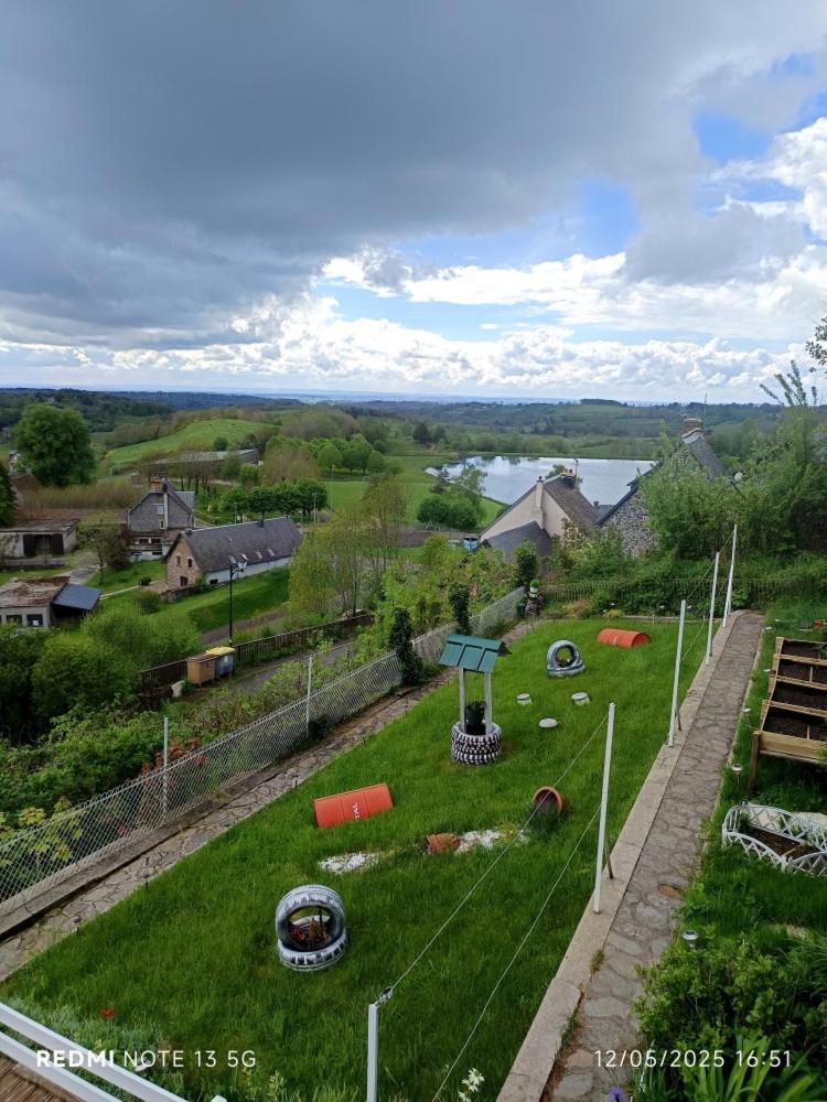 Bellevue Lägenhet La Tour-dʼAuvergne Exteriör bild
